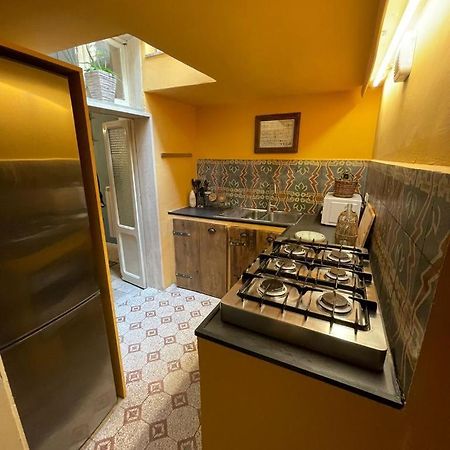 דירות נארני Casa Nonna Mimma מראה חיצוני תמונה